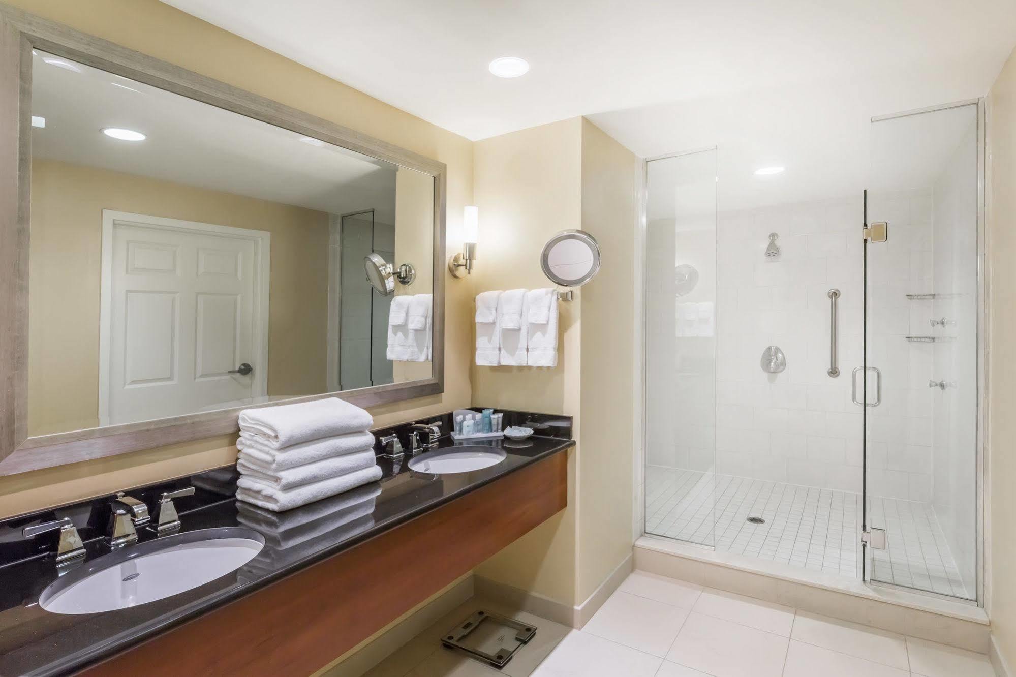 Wyndham Gettysburg Hotel & Conference Center Bagian luar foto