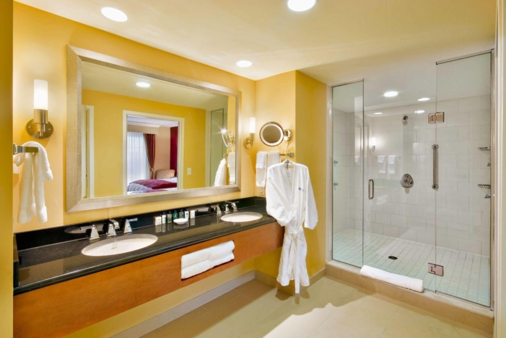 Wyndham Gettysburg Hotel & Conference Center Bagian luar foto